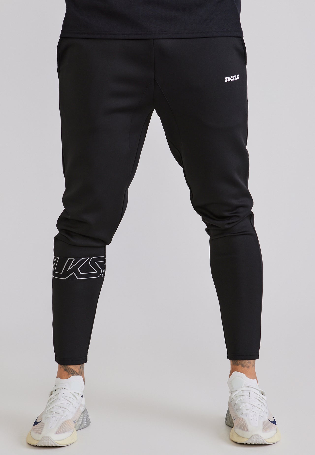 Black Dynamic Joggers