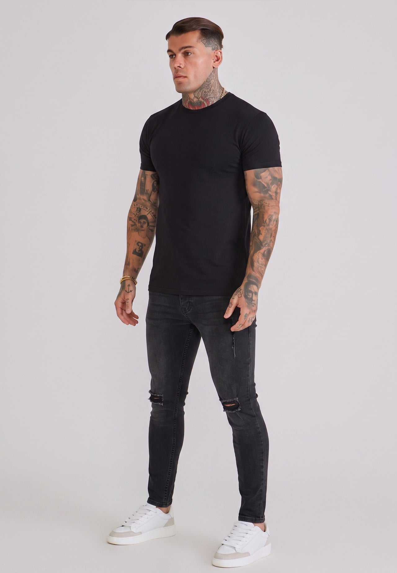Black Distressed Skinny Jeans (4)