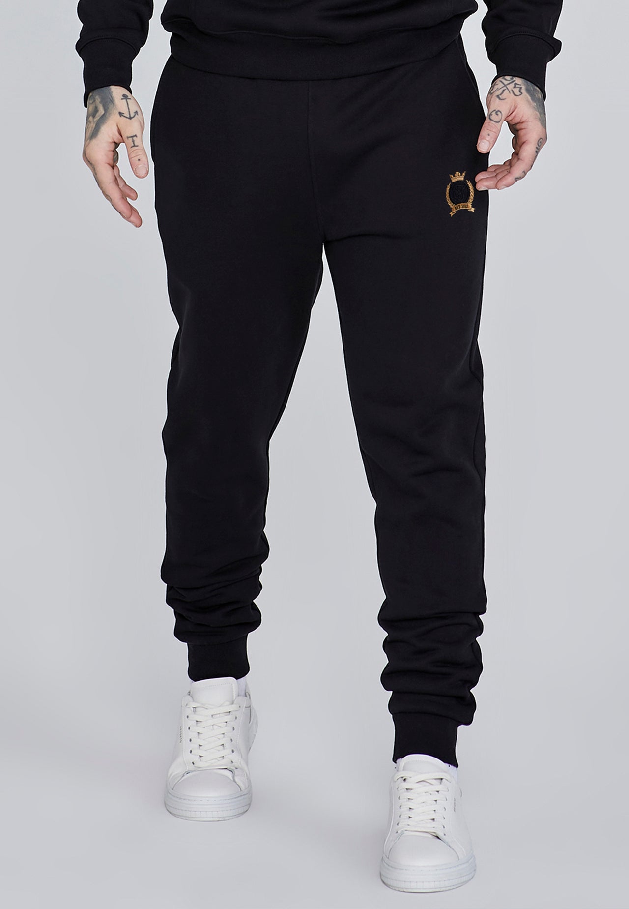 Black Hoodie and Joggers Set (4)