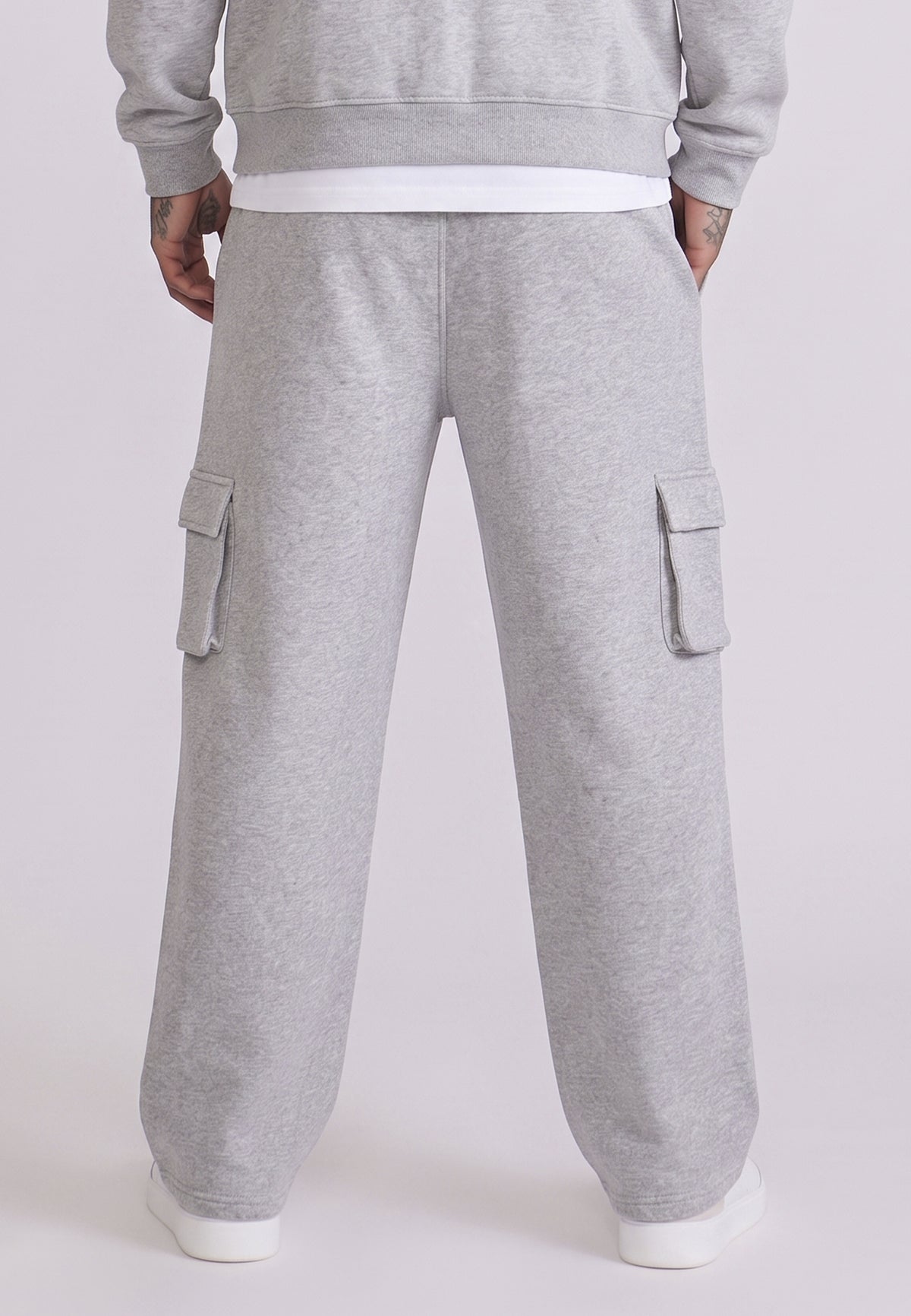 Wide Leg Cargo Joggers (4)