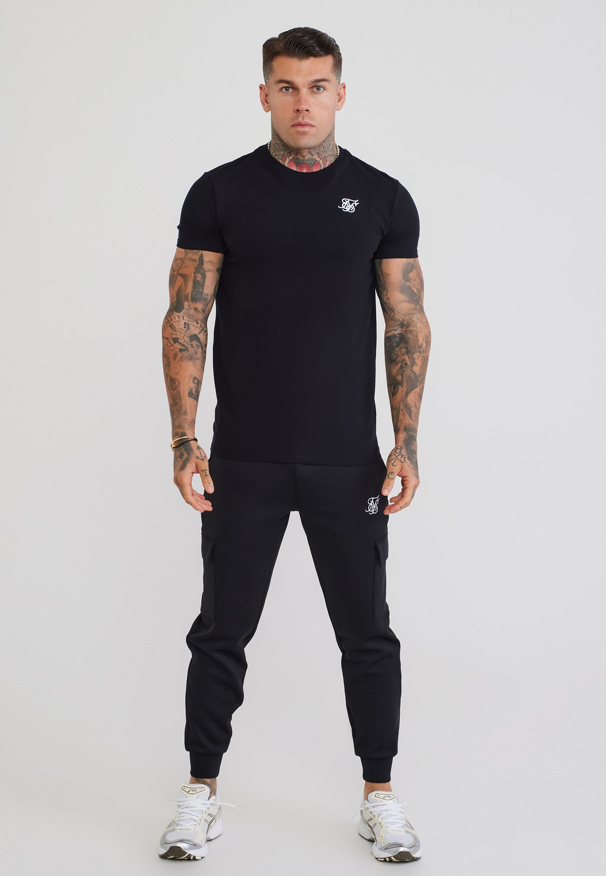 Muscle Fit Cargo Joggers (1)