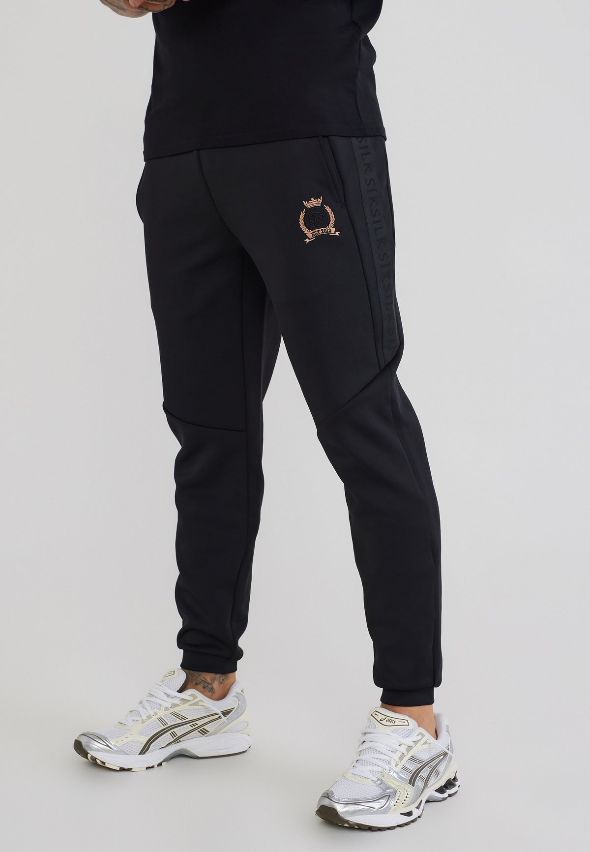 Muscle Fit Crest Joggers