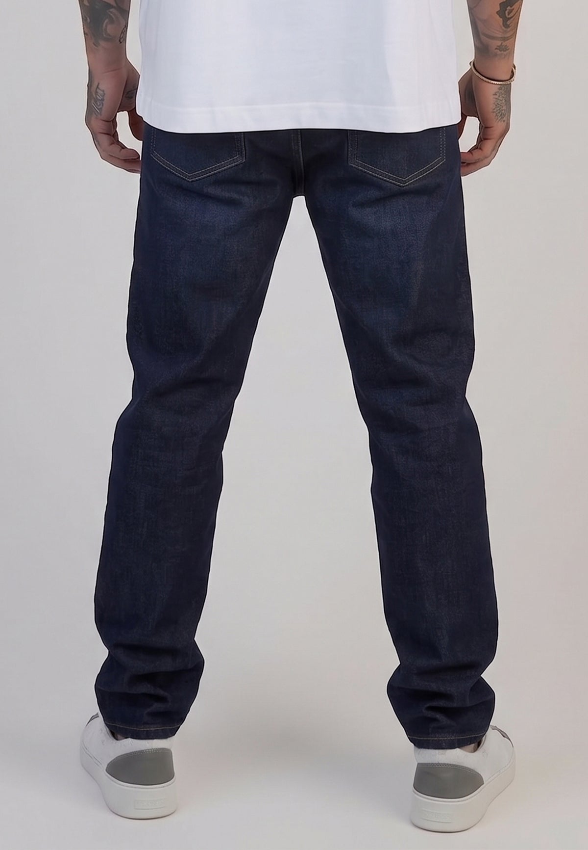 Tapered Jeans (4)