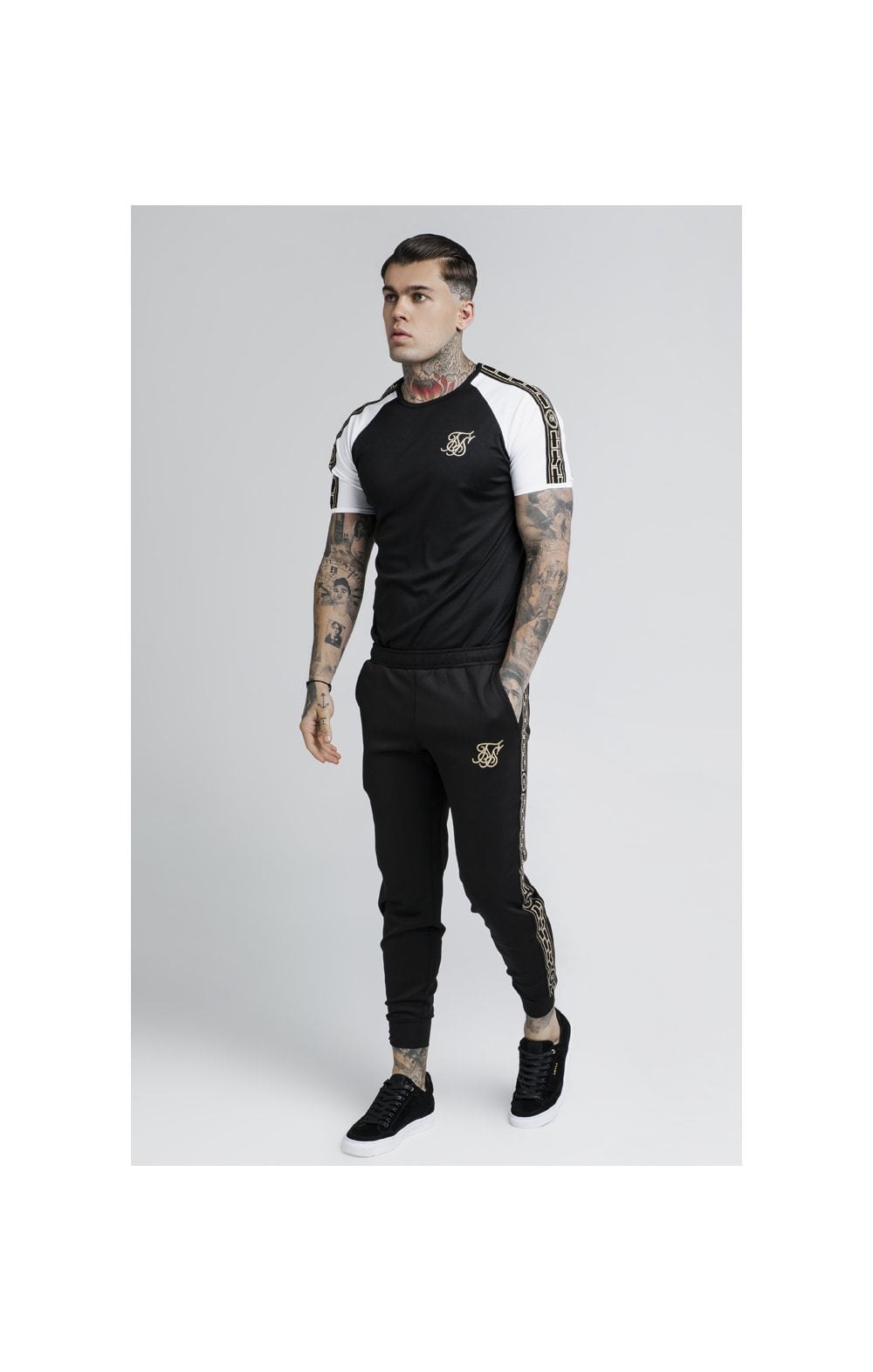 SikSilk Performance Tee – Black (1)