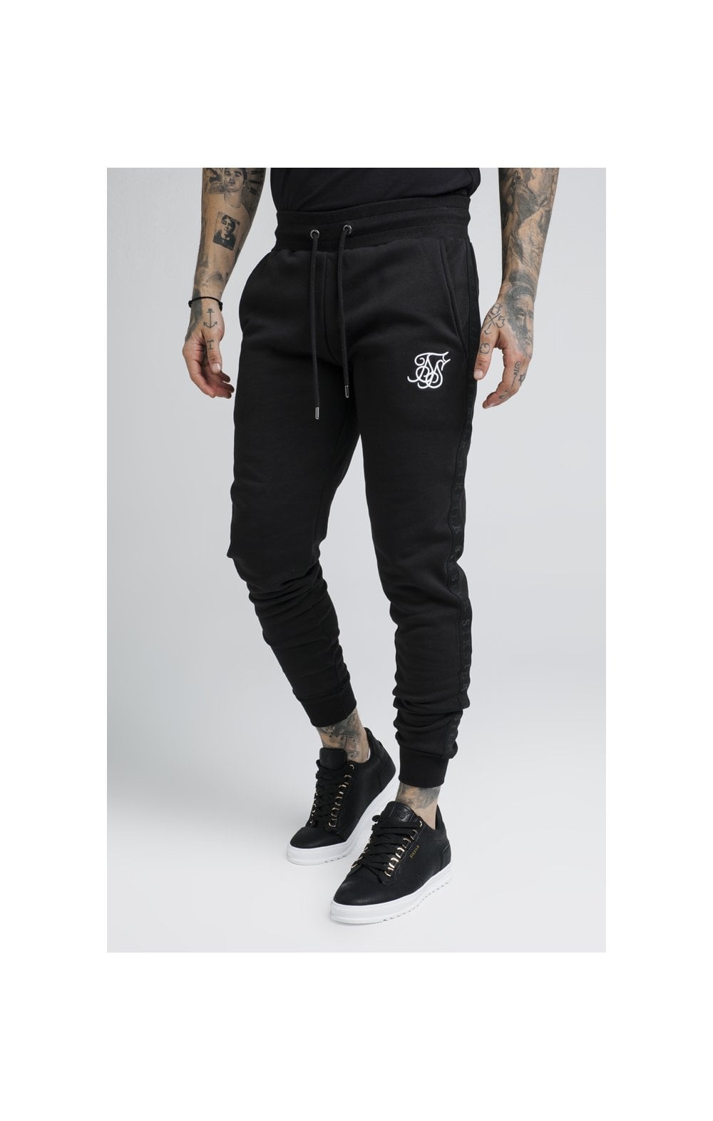 SikSilk Muscle Fit Jogger - Black