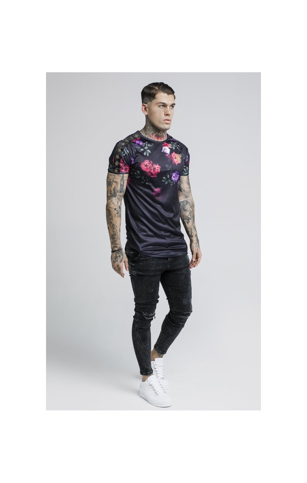 Load image into Gallery viewer, SikSilk S/S Oil Paint Taped Curved Hem Gym Tee - Black (3)