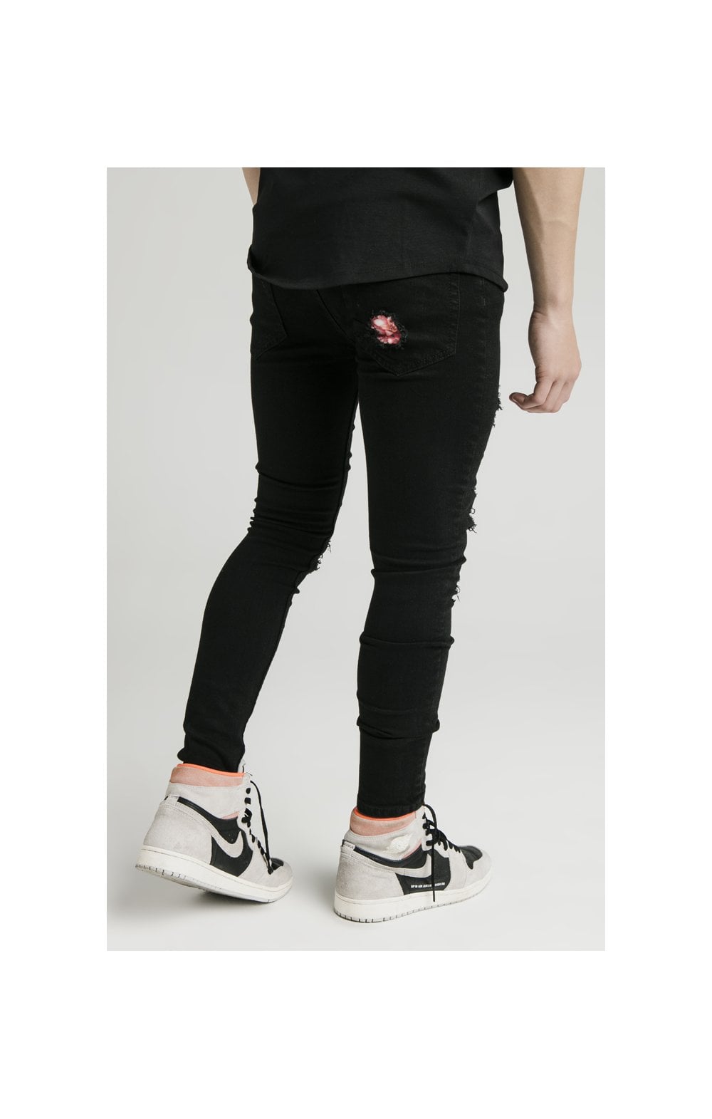 Load image into Gallery viewer, Illusive London Distressed Floral Patch Jeans - Black &amp; Floral (2)