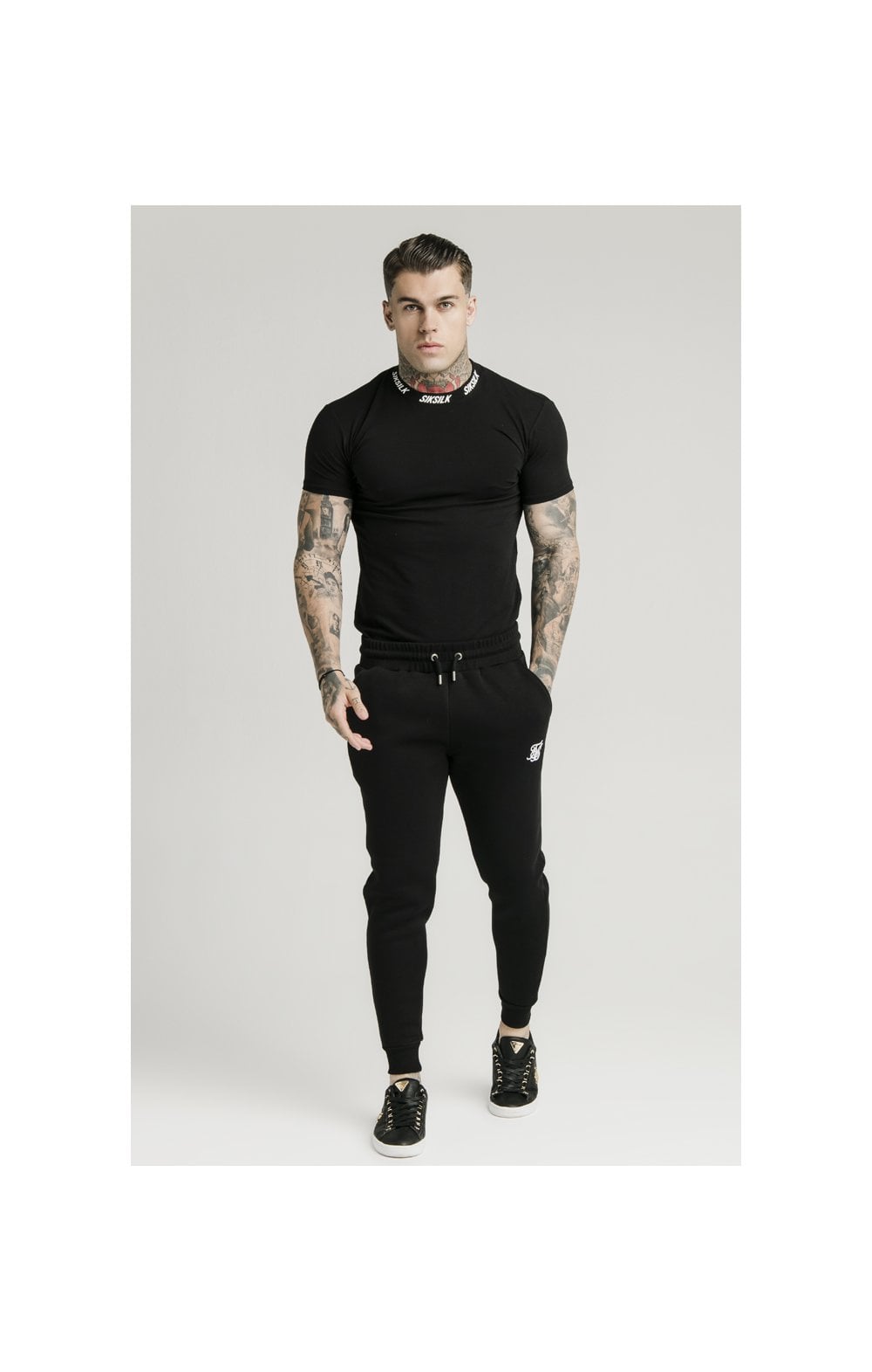 Black Essential Muscle Fit Jogger (1)