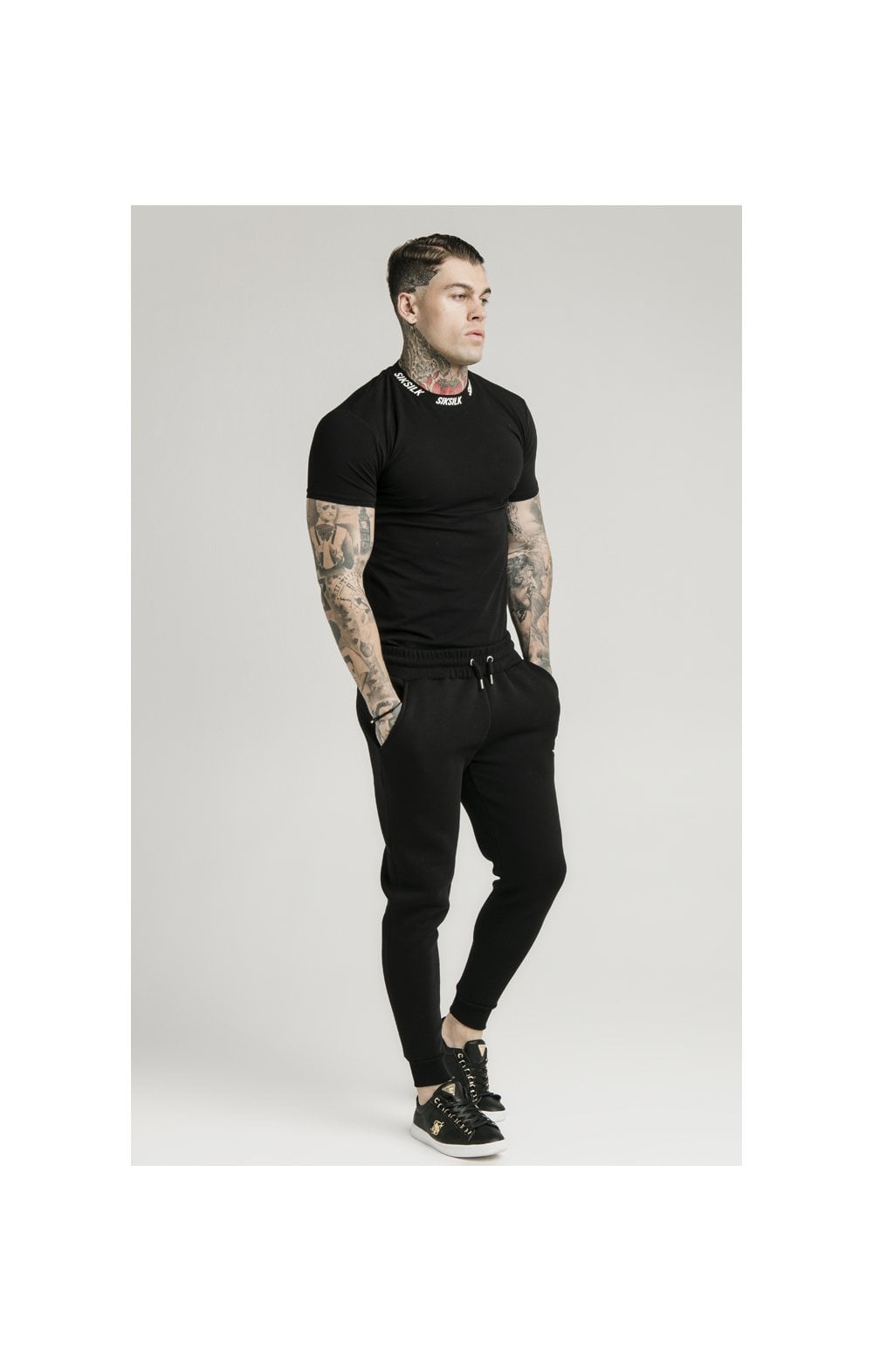 Black Essential Muscle Fit Jogger (4)