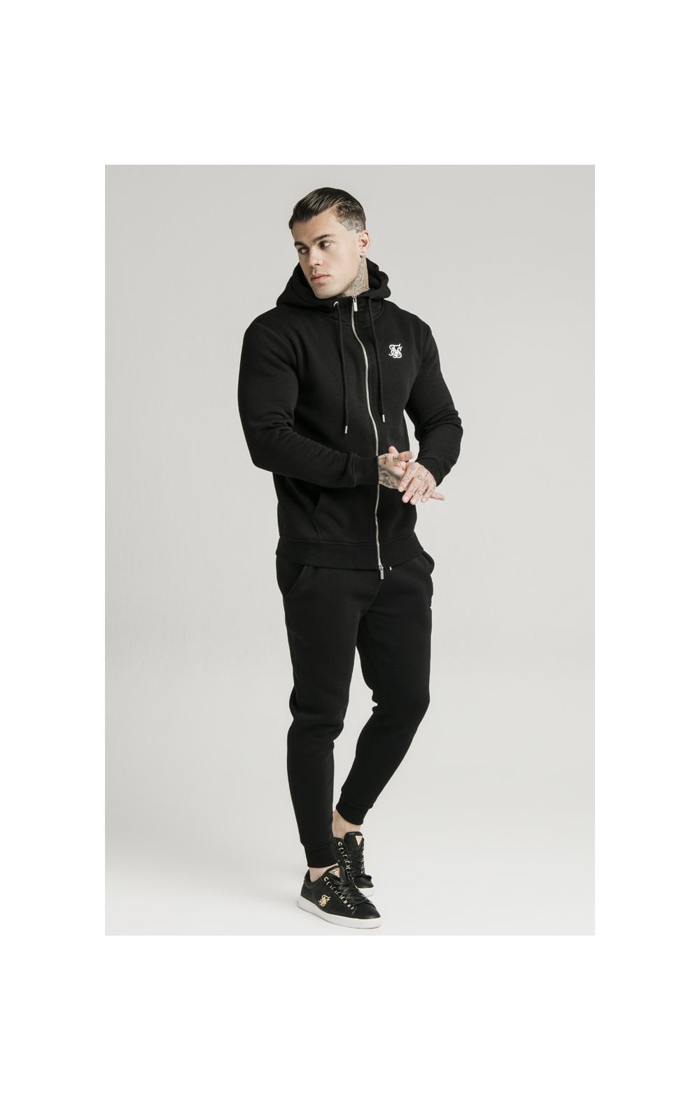 Black Essential Muscle Fit Jogger (5)