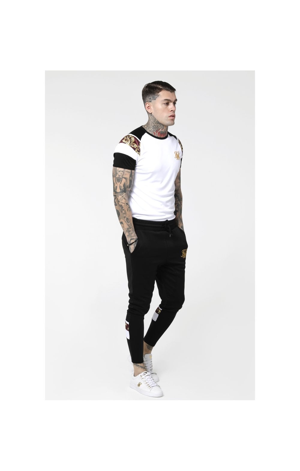 Load image into Gallery viewer, SikSilk Royal Venetian Sprint Tee - White,Black &amp; Deep Red (4)