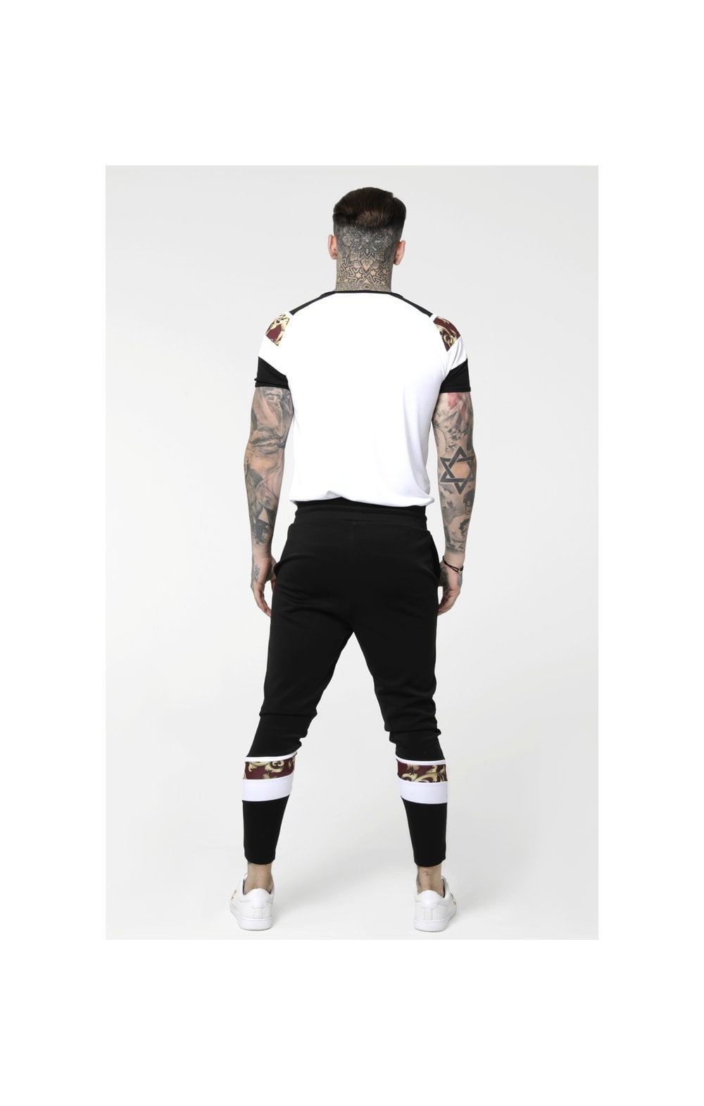 Load image into Gallery viewer, SikSilk Royal Venetian Sprint Tee - White,Black &amp; Deep Red (5)