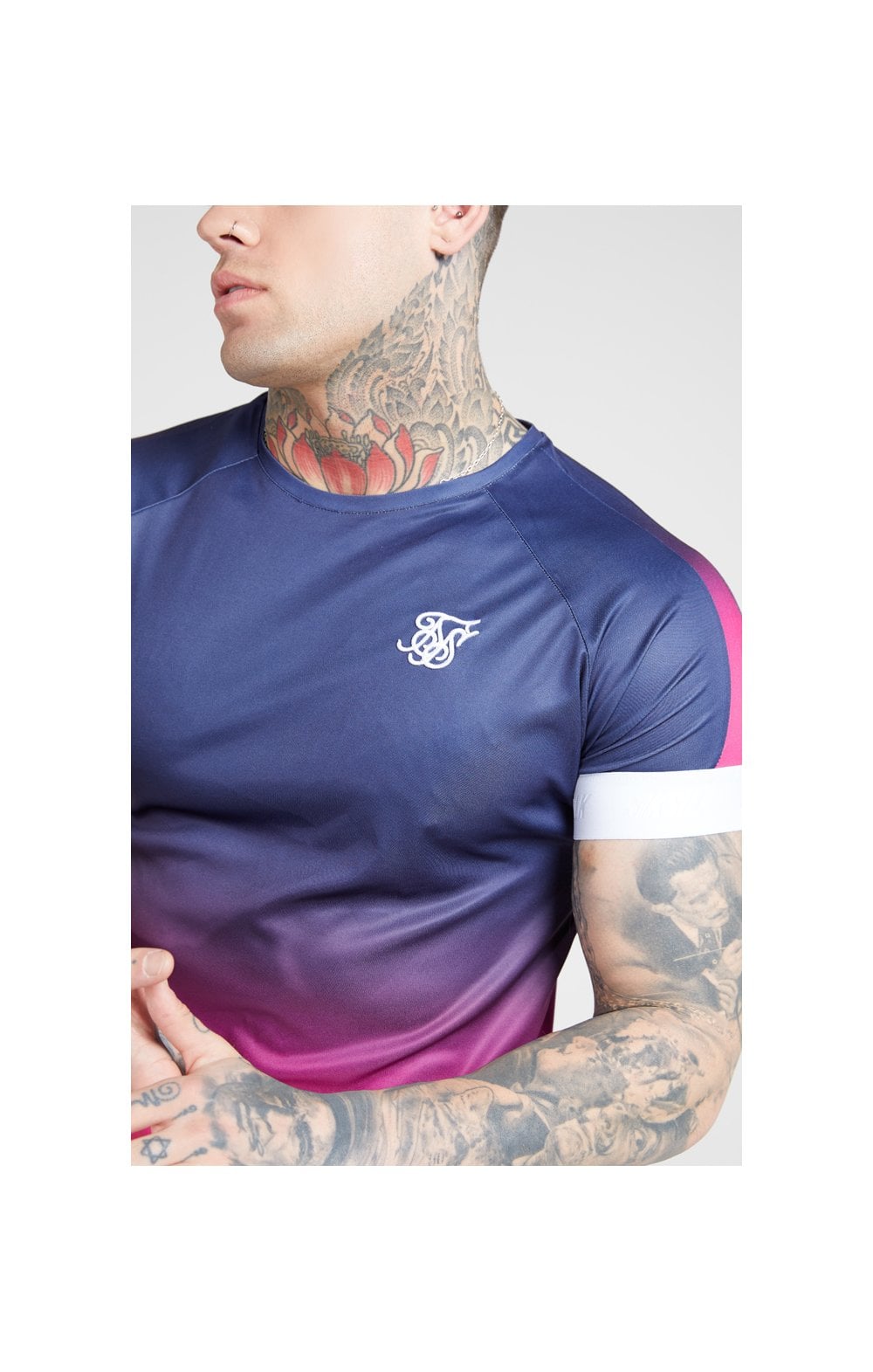 Load image into Gallery viewer, SikSilk S/S Fade Panel Tech Tee – Navy &amp; Neon Fade (1)