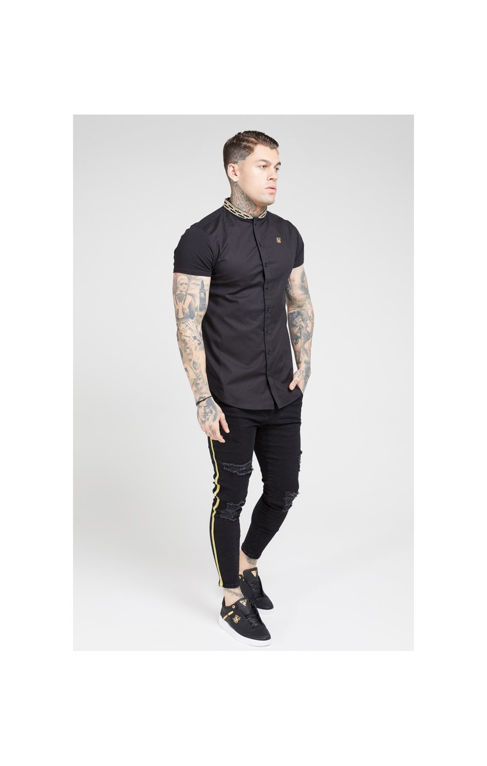 Load image into Gallery viewer, SikSilk S/S Tape Collar Shirt – Black &amp; Gold (3)