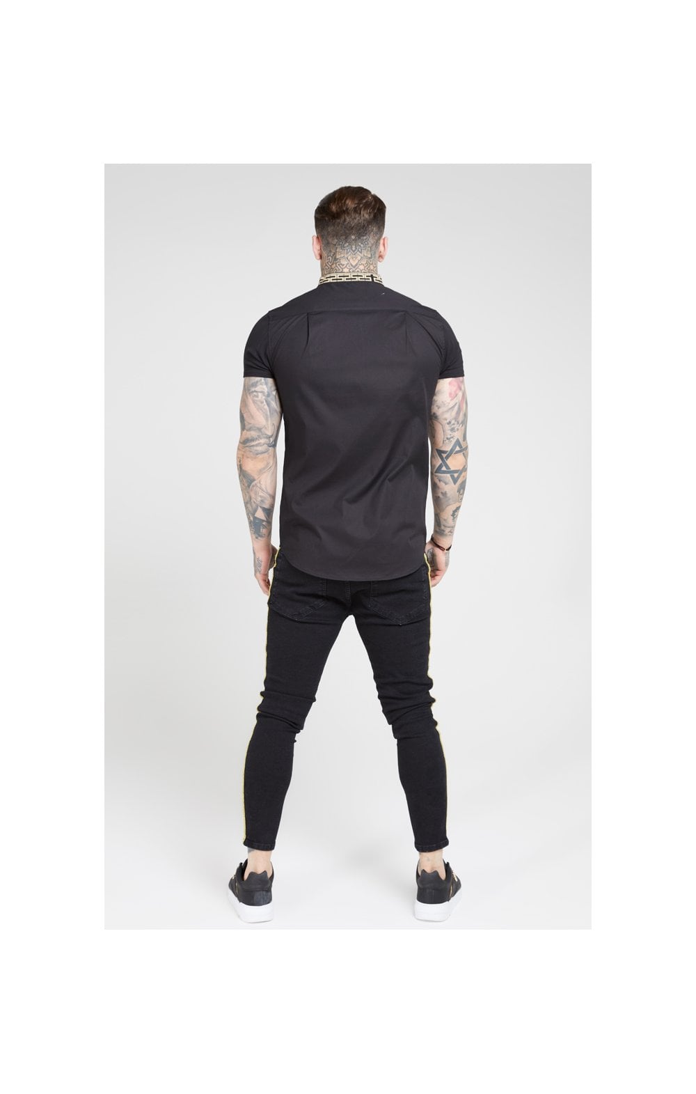 Load image into Gallery viewer, SikSilk S/S Tape Collar Shirt – Black &amp; Gold (5)