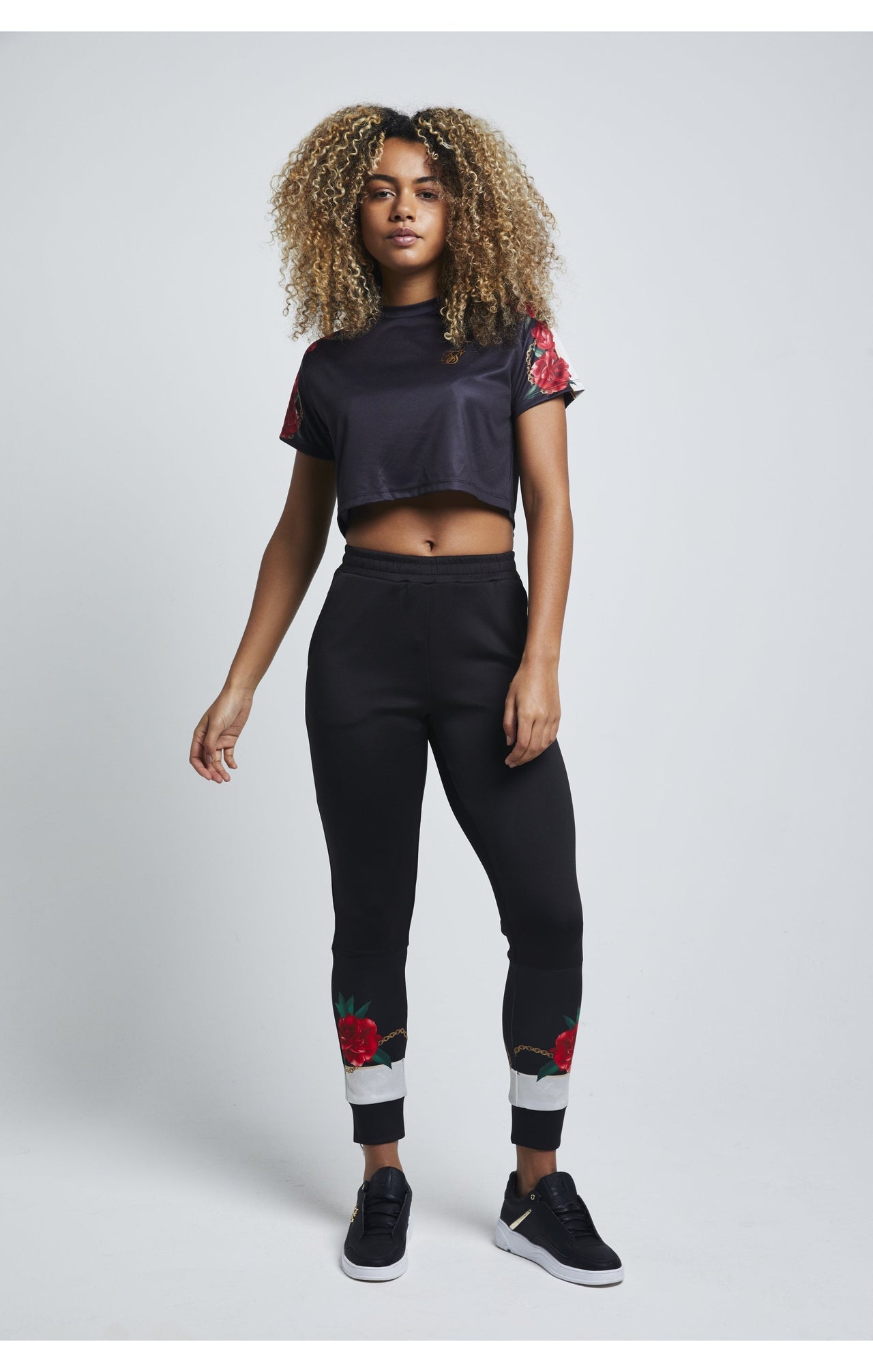 SikSilk Majestic Crop Tee – Black (3)