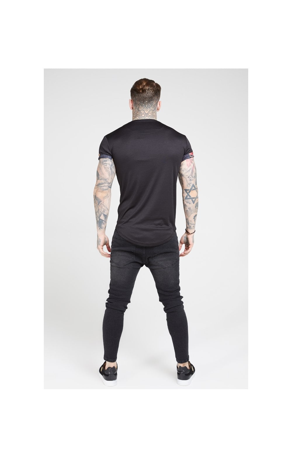 SikSilk S/S Roll Sleeve Tee – Black & Floral Animal (4)