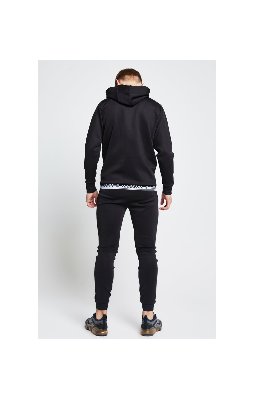 Load image into Gallery viewer, Illusive London Taped Overhead Hoodie - Black (5)