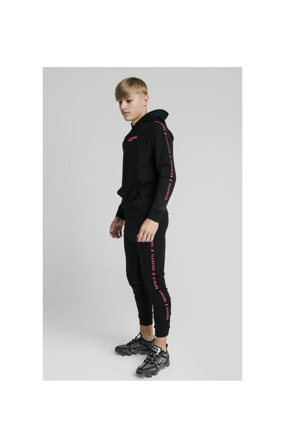 Illusive London Cuffed Joggers – Black & Pink (3)