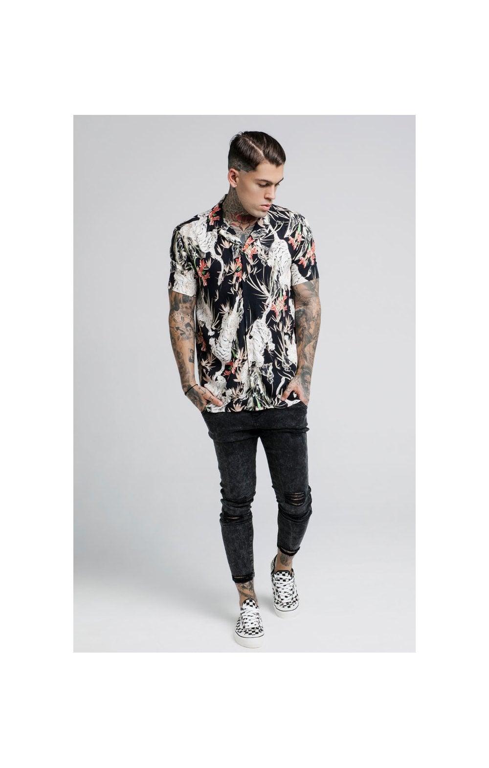 SikSilk Black Lion Resort Shirt – Black (2)