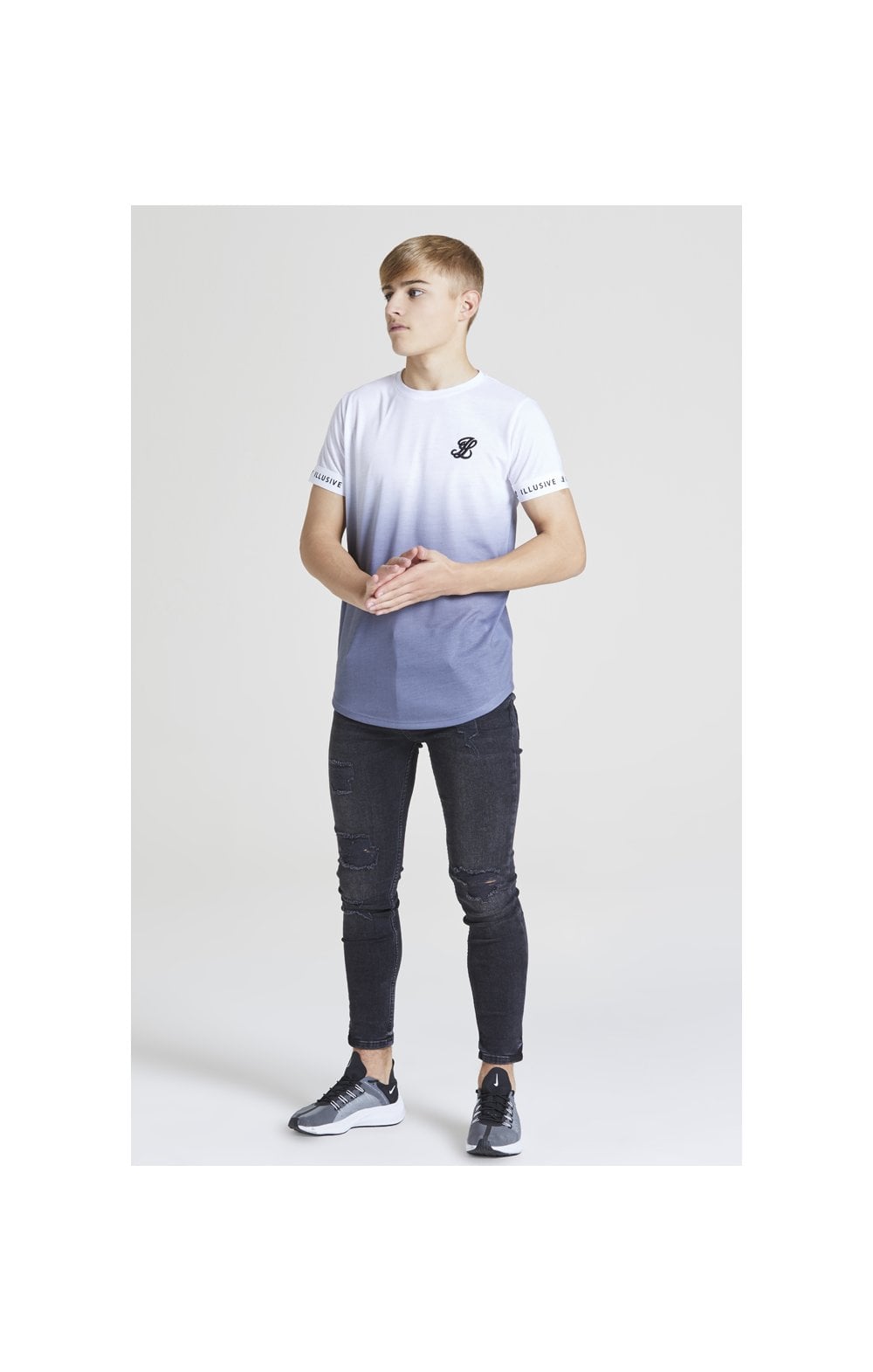 Illusive London Fade Tech Tee – White & Grey (3)