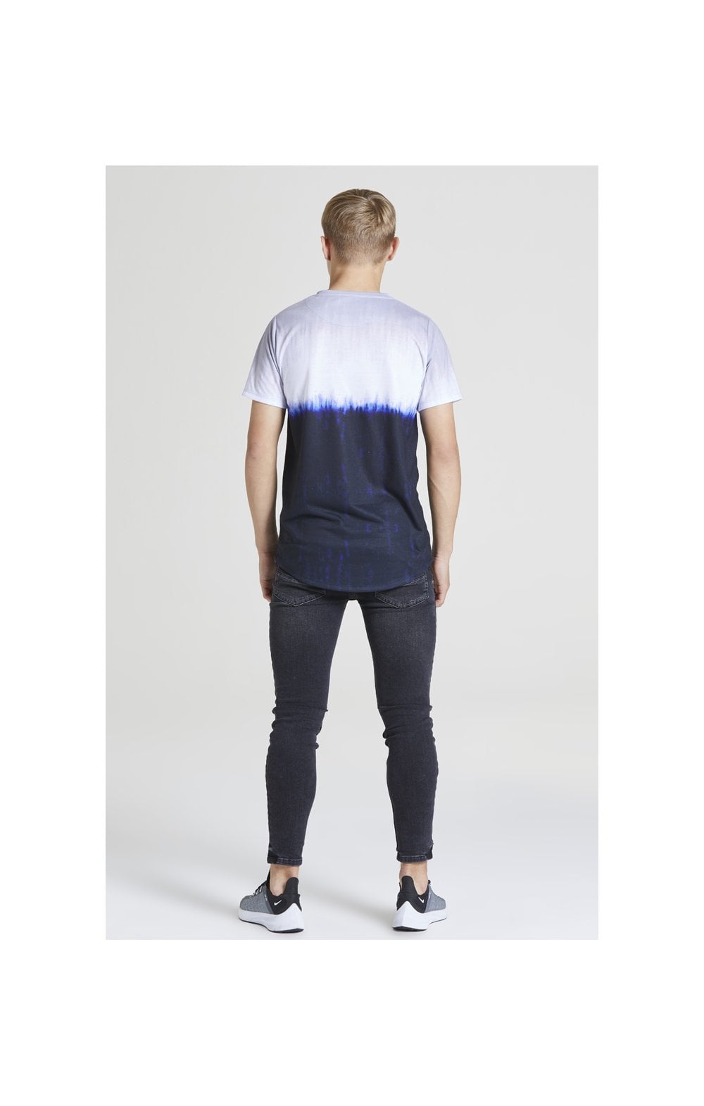 Illusive London Tie Dye Fade Tee - Grey
                    
                        Navy & white (4)