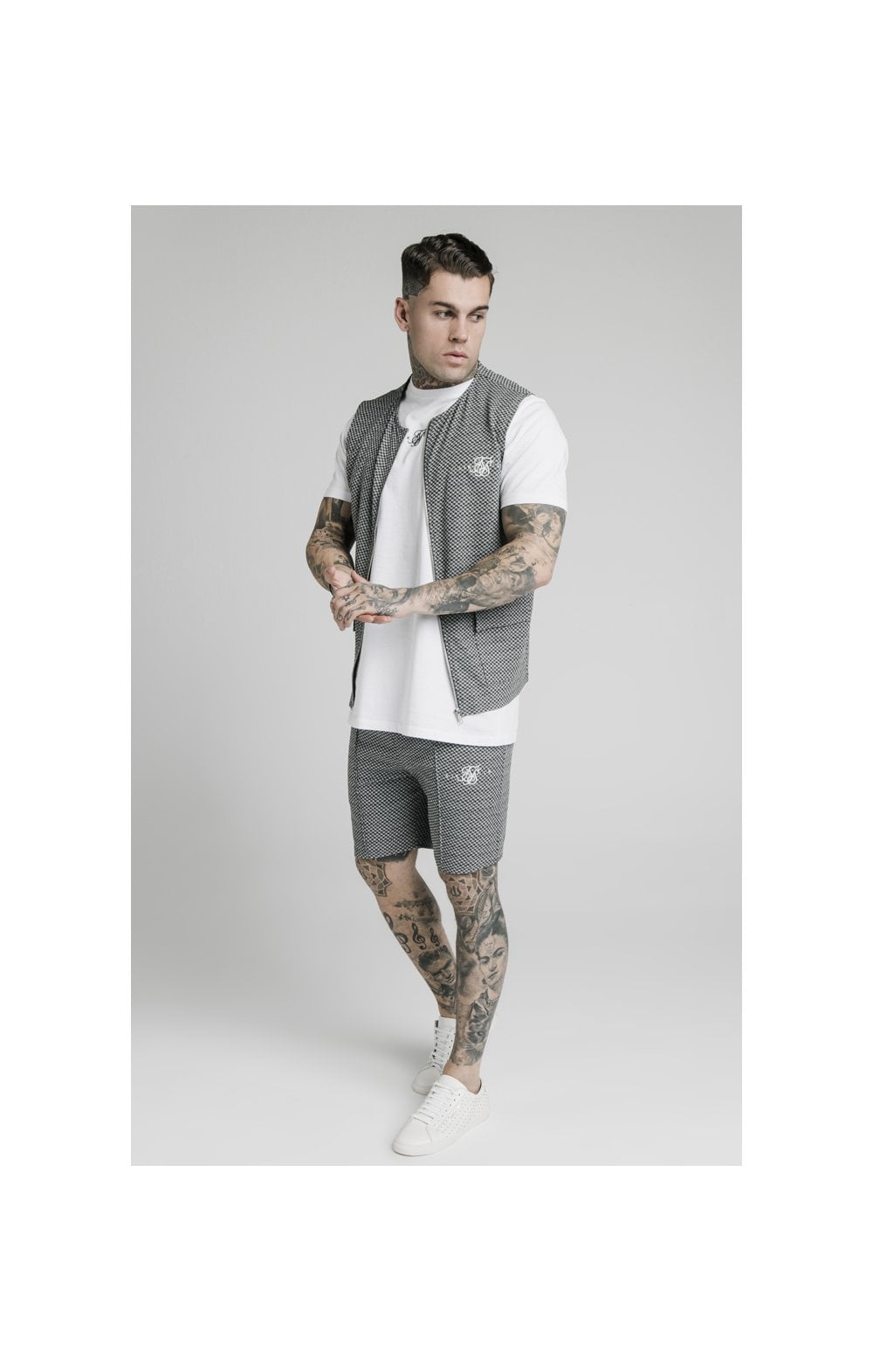 SikSilk Smart Wear Vest - Black & White Dogtooth (3)