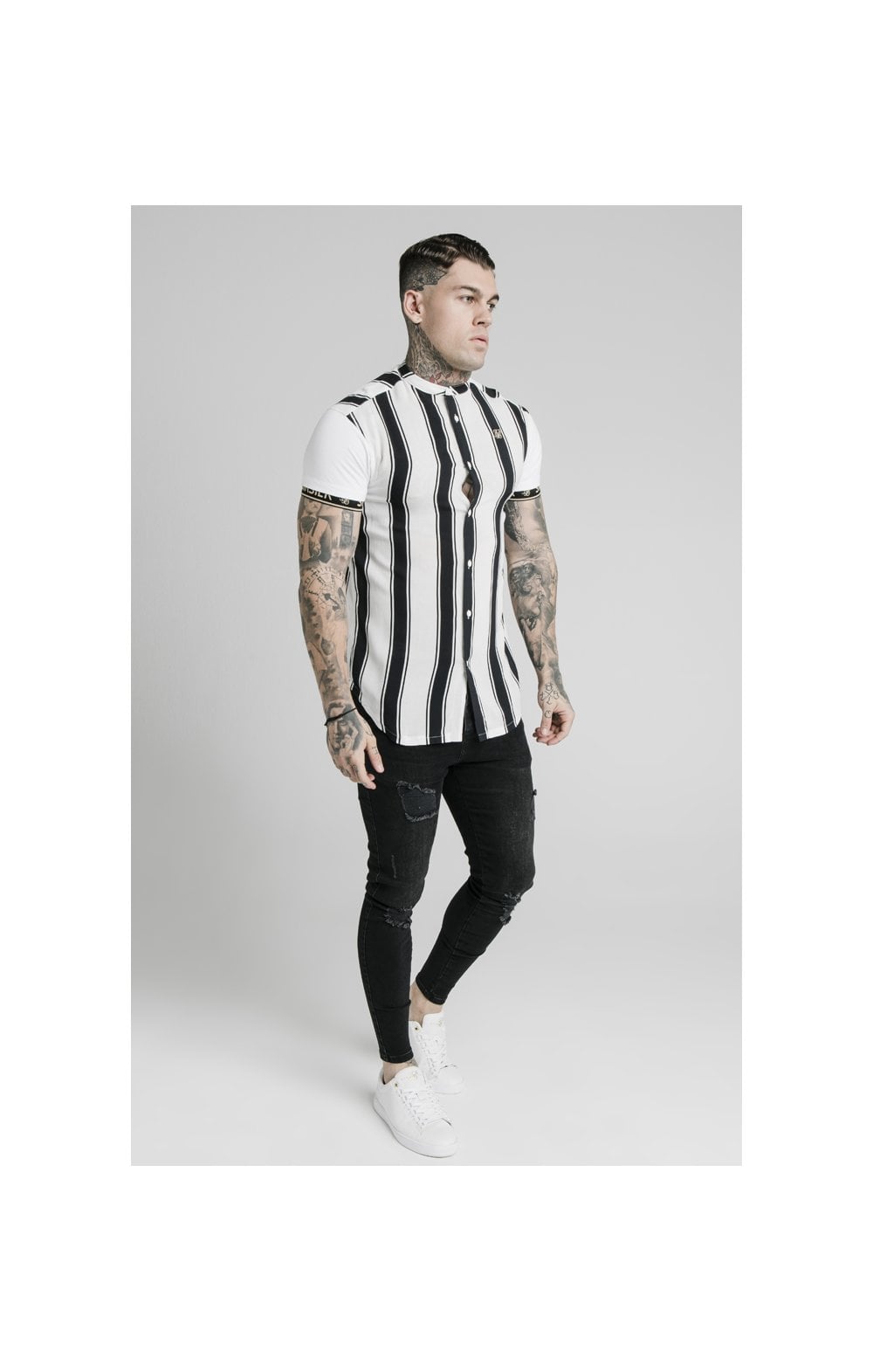 Load image into Gallery viewer, SikSilk High Collar Resort Shirt - Black &amp; White (2)
