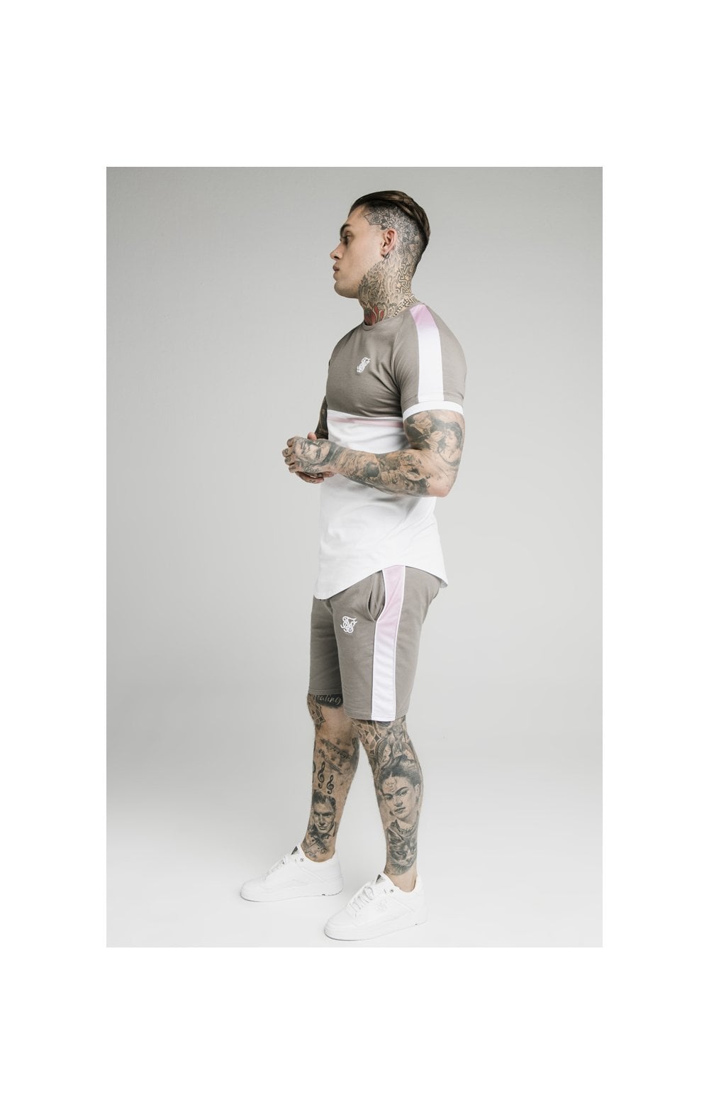 SikSilk Fade Panel Shorts – Grey
                    
                        White & Pink (5)