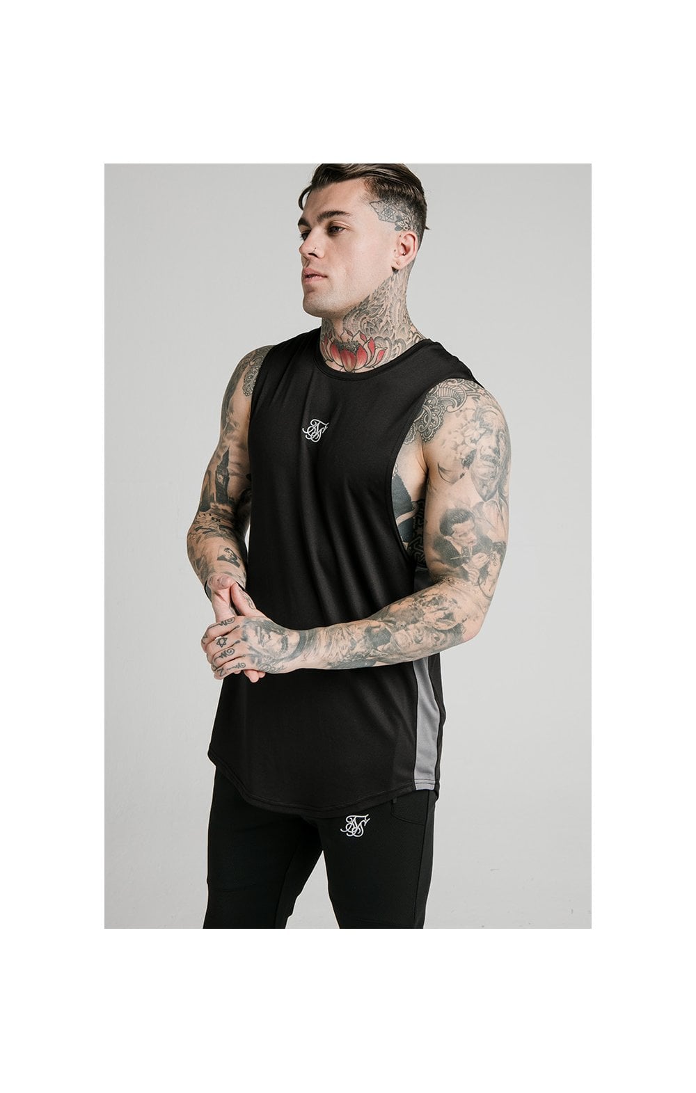 Load image into Gallery viewer, SikSilk Active Poly Sports Vest - Black