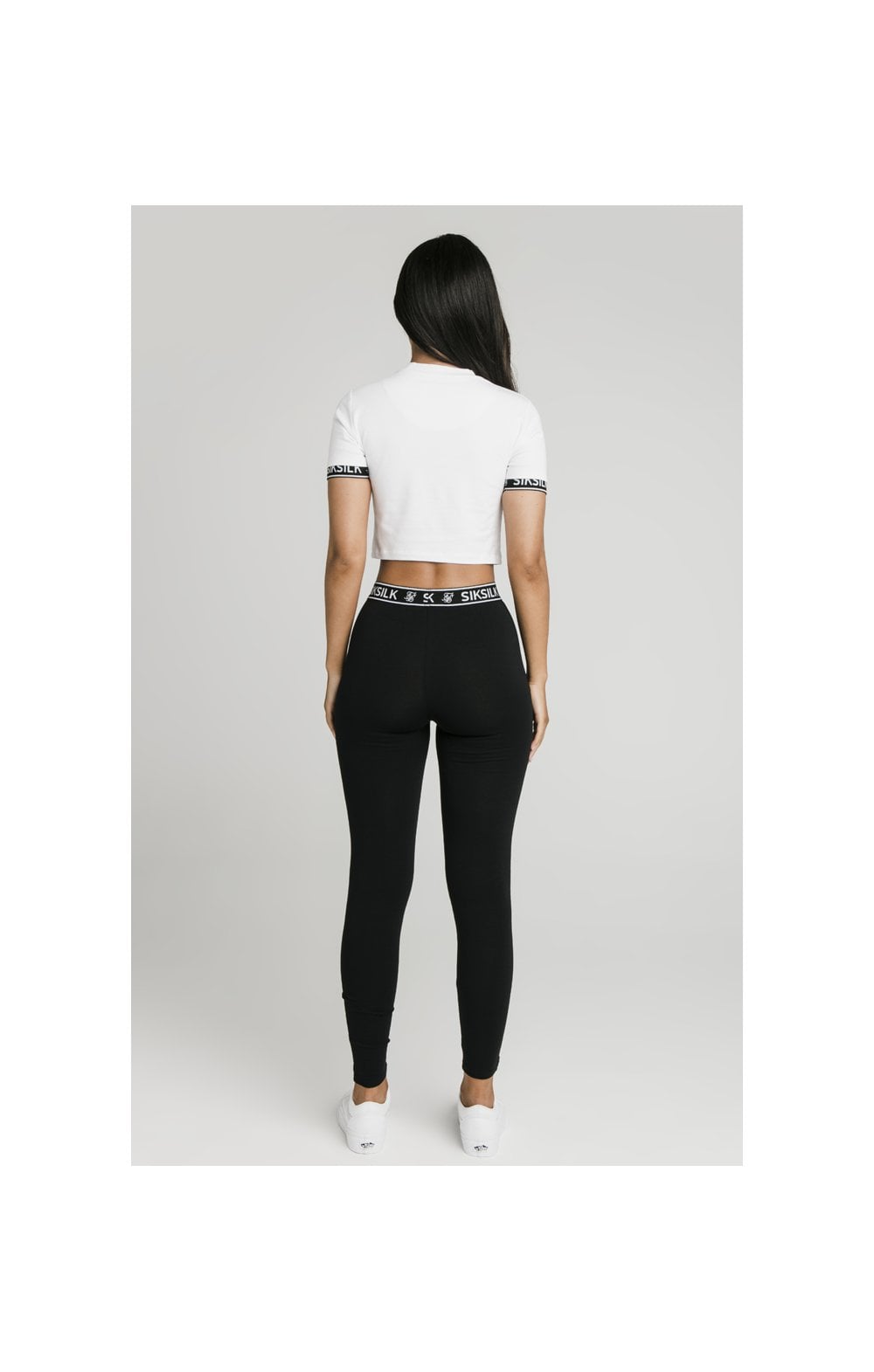 Load image into Gallery viewer, White Essential Crop T-Shirt (5)