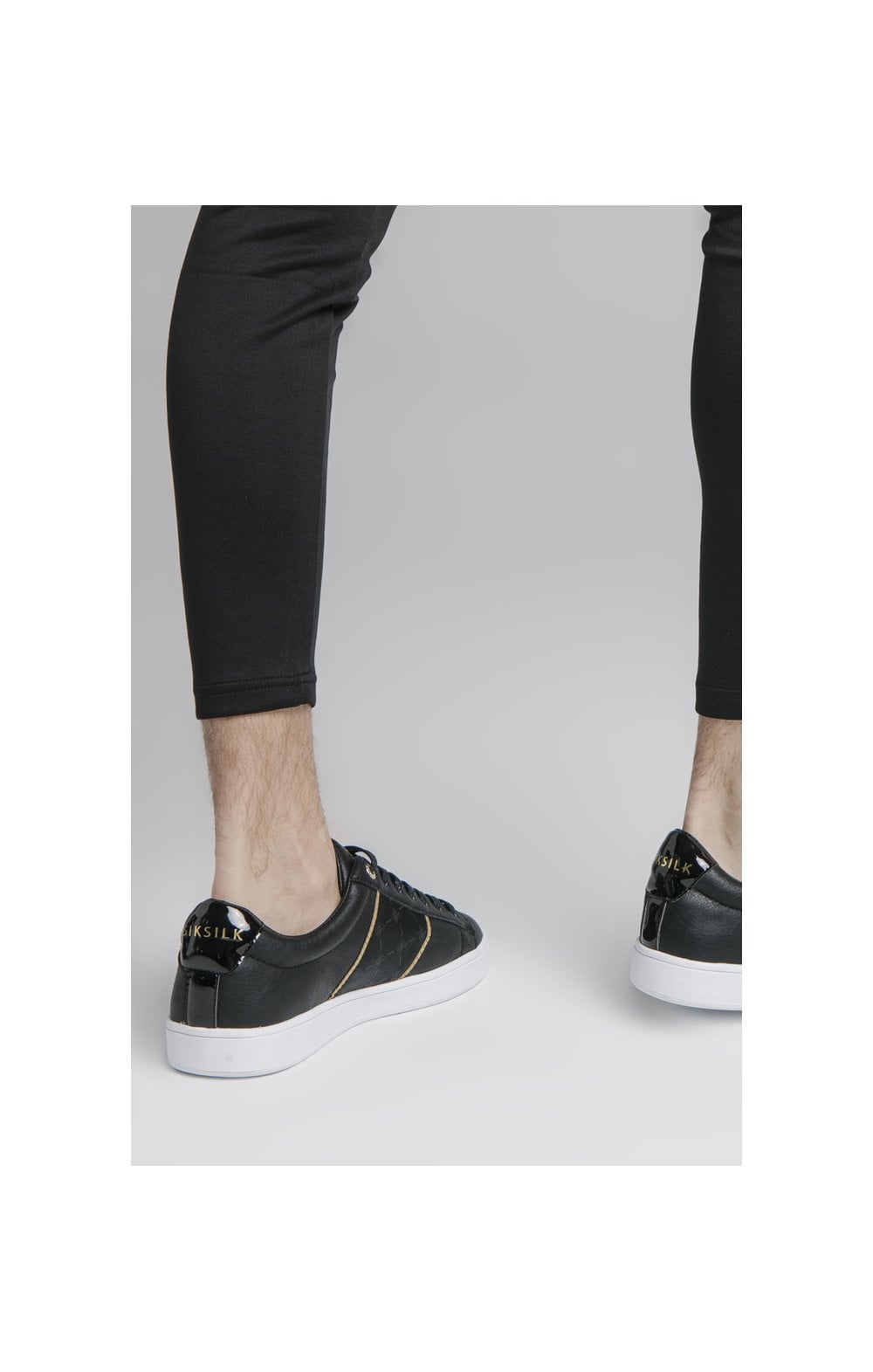 SikSilk Elite - Black (11)