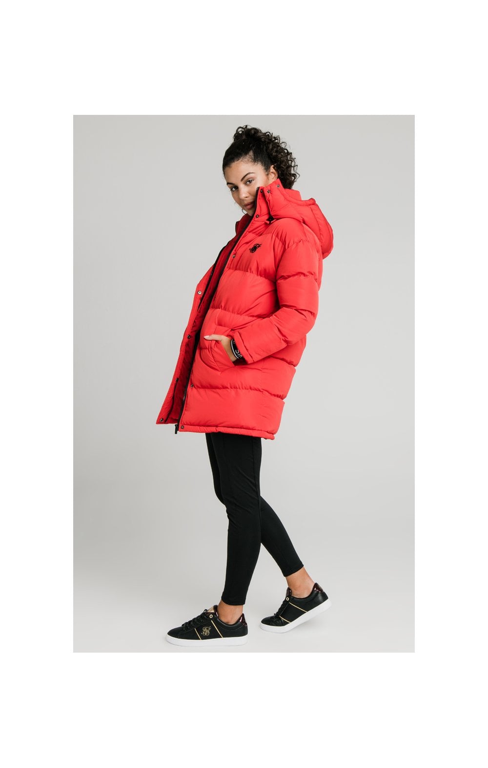 Siksilk on sale red coat