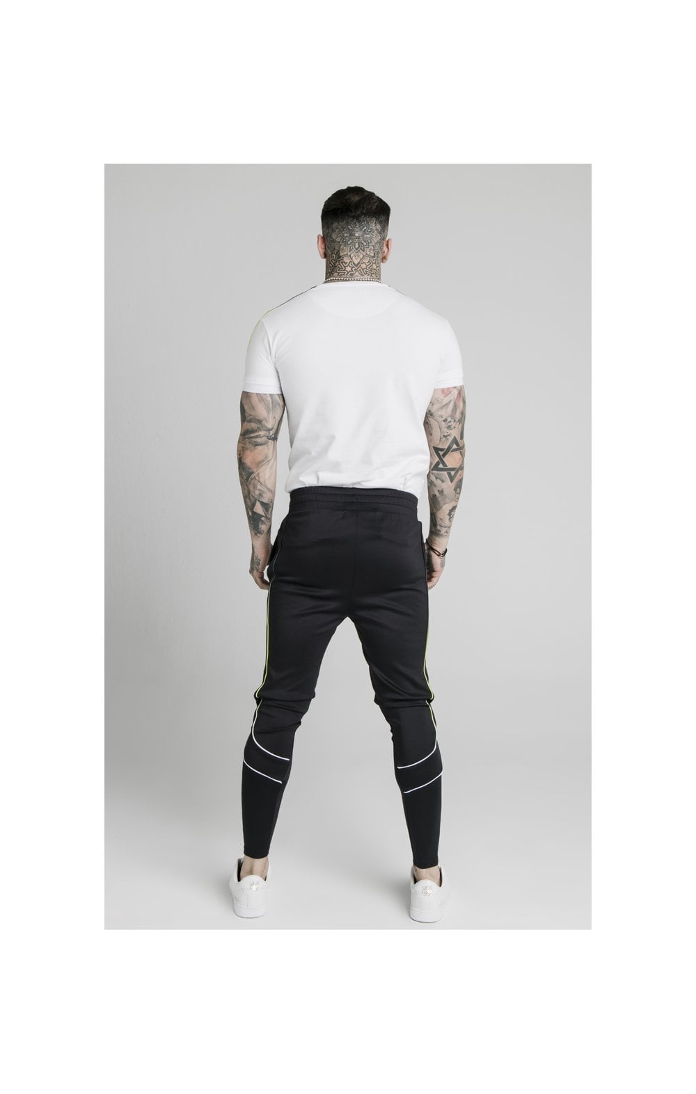 Load image into Gallery viewer, SikSilk S/S Fade Panel Tech Tee - White (4)