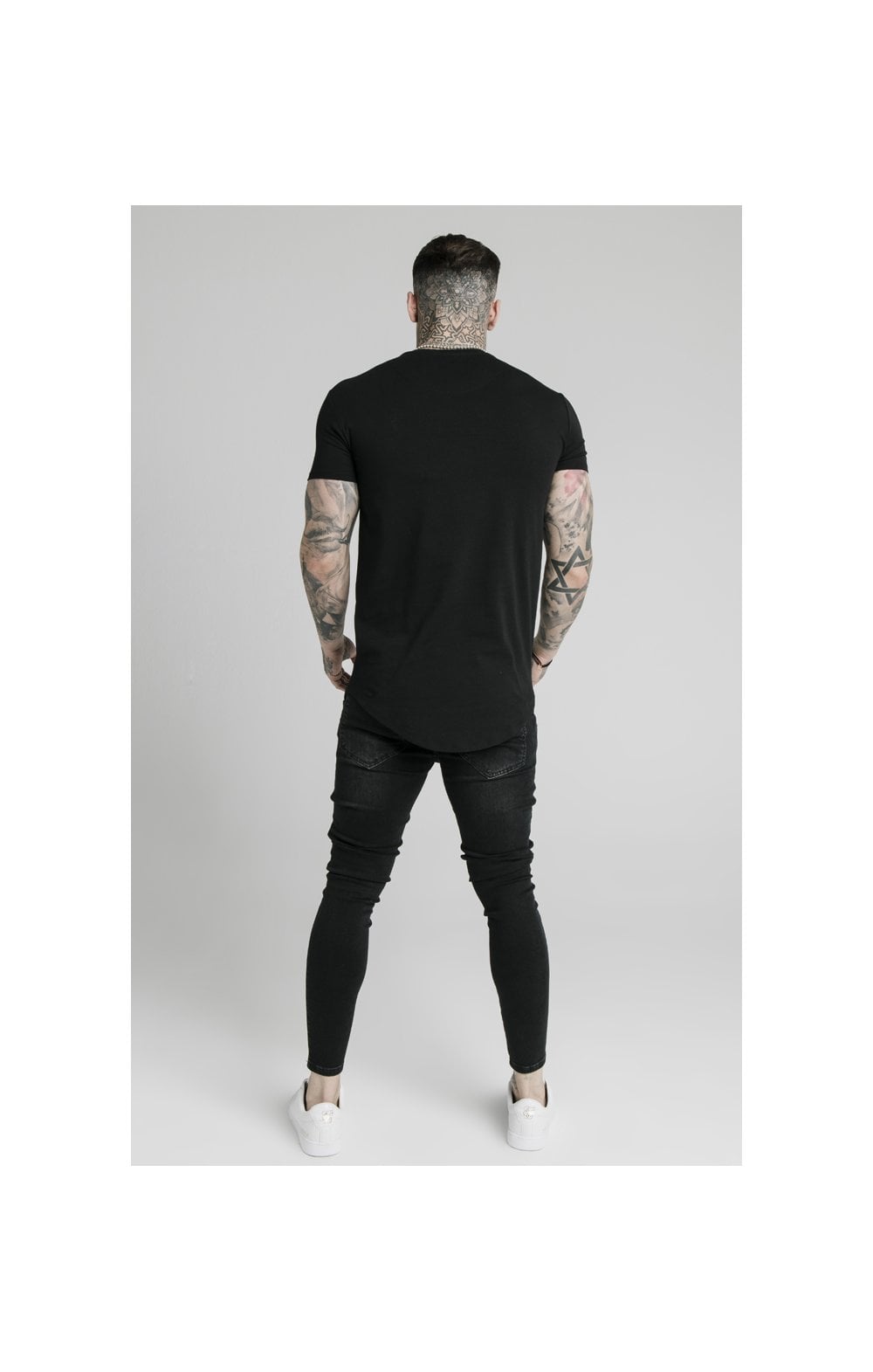 Load image into Gallery viewer, SikSilk Curved Hem Colours Gym Tee - Black &amp; Multi (4)