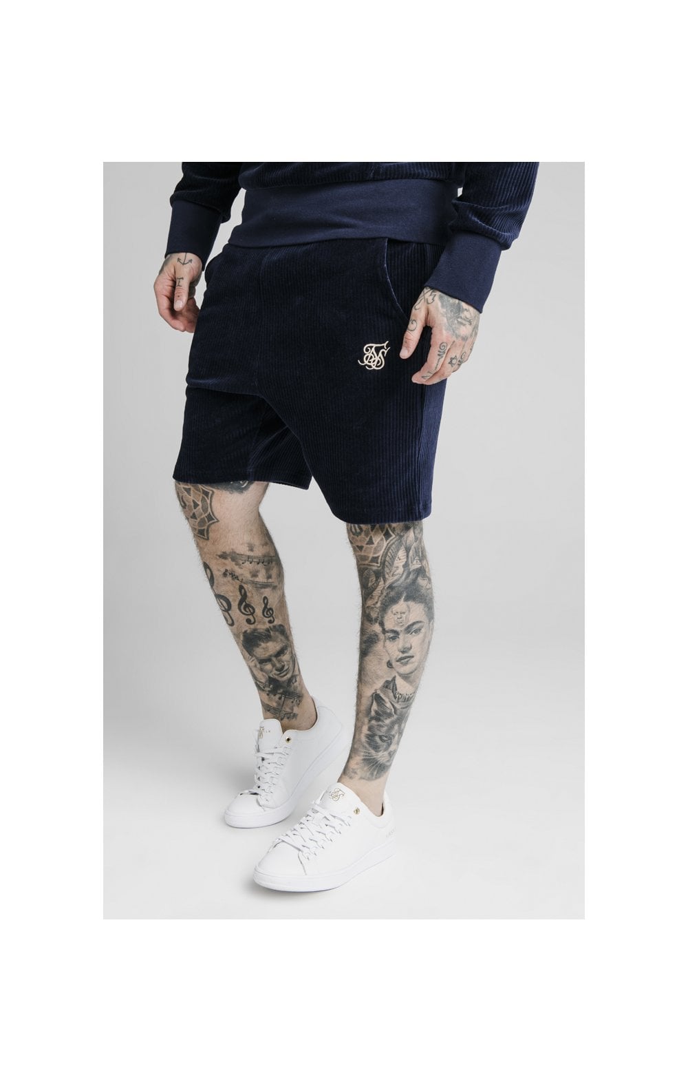 Chandal best sale corto siksilk