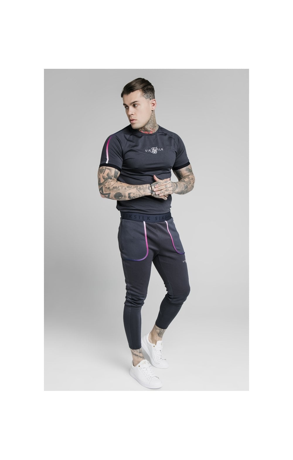 Load image into Gallery viewer, SikSilk Legacy Fade Tech Tee – Midnight Grey &amp; Neon White (3)