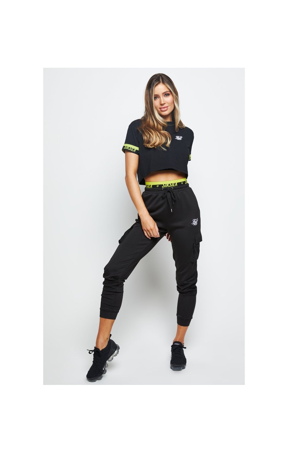 SikSilk Divergent Crop Tee - Black (2)