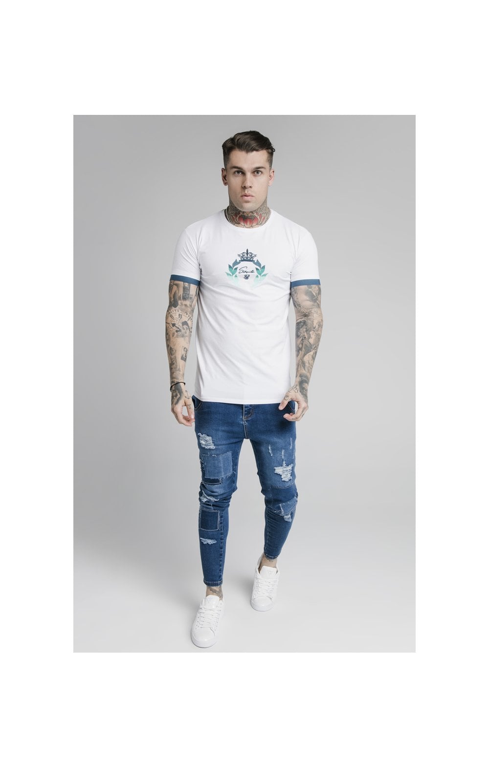Load image into Gallery viewer, SikSilk S/S Fade Prestige Gym Tee - White &amp; Pacific Fade (2)
