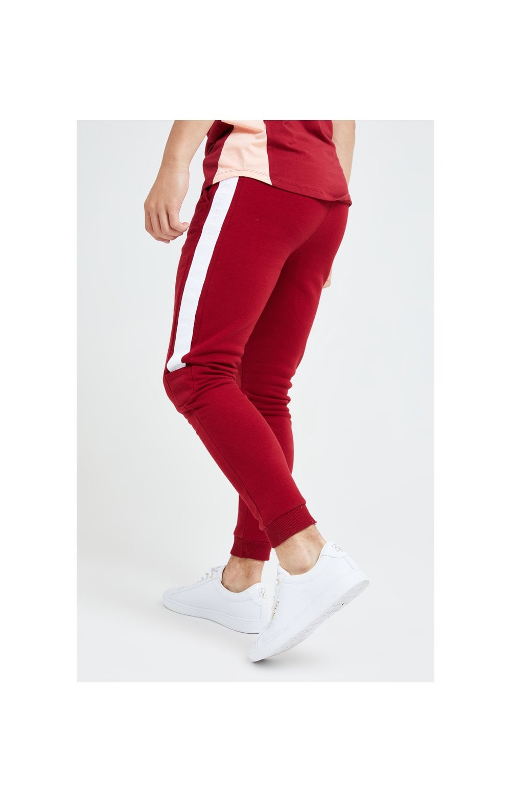 Illusive London Divergence Jogger - Red & Pink (1)