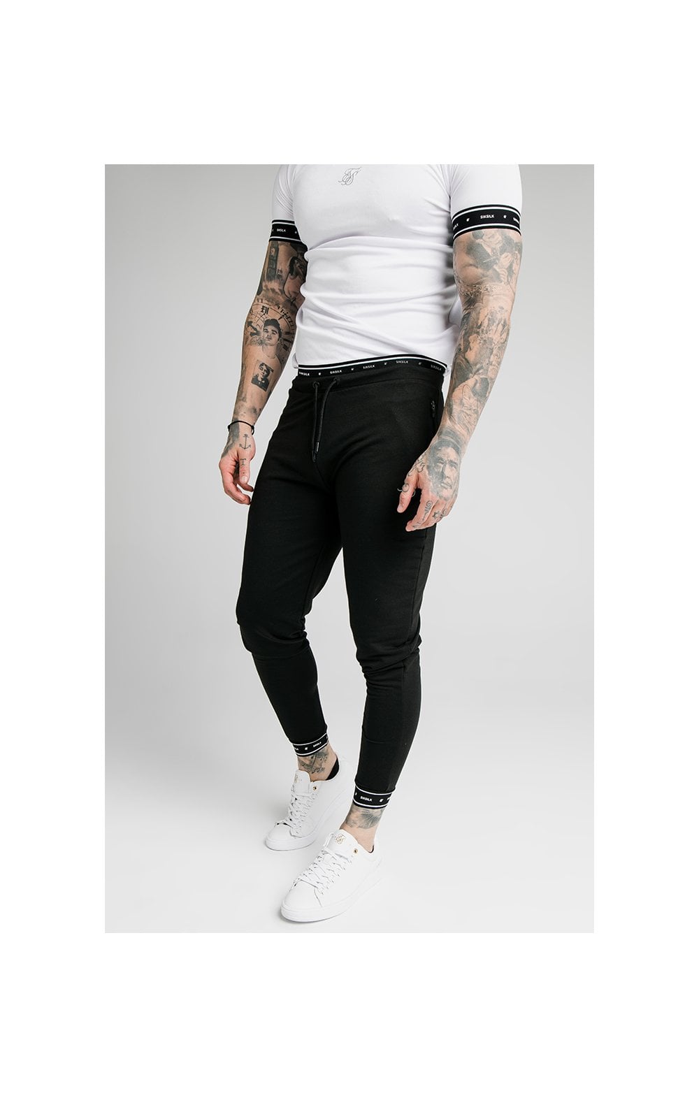 SikSilk Active Muscle Fit Jogger - Black