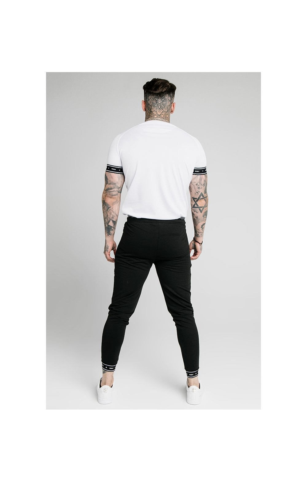 SikSilk Active Muscle Fit Jogger - Black (6)
