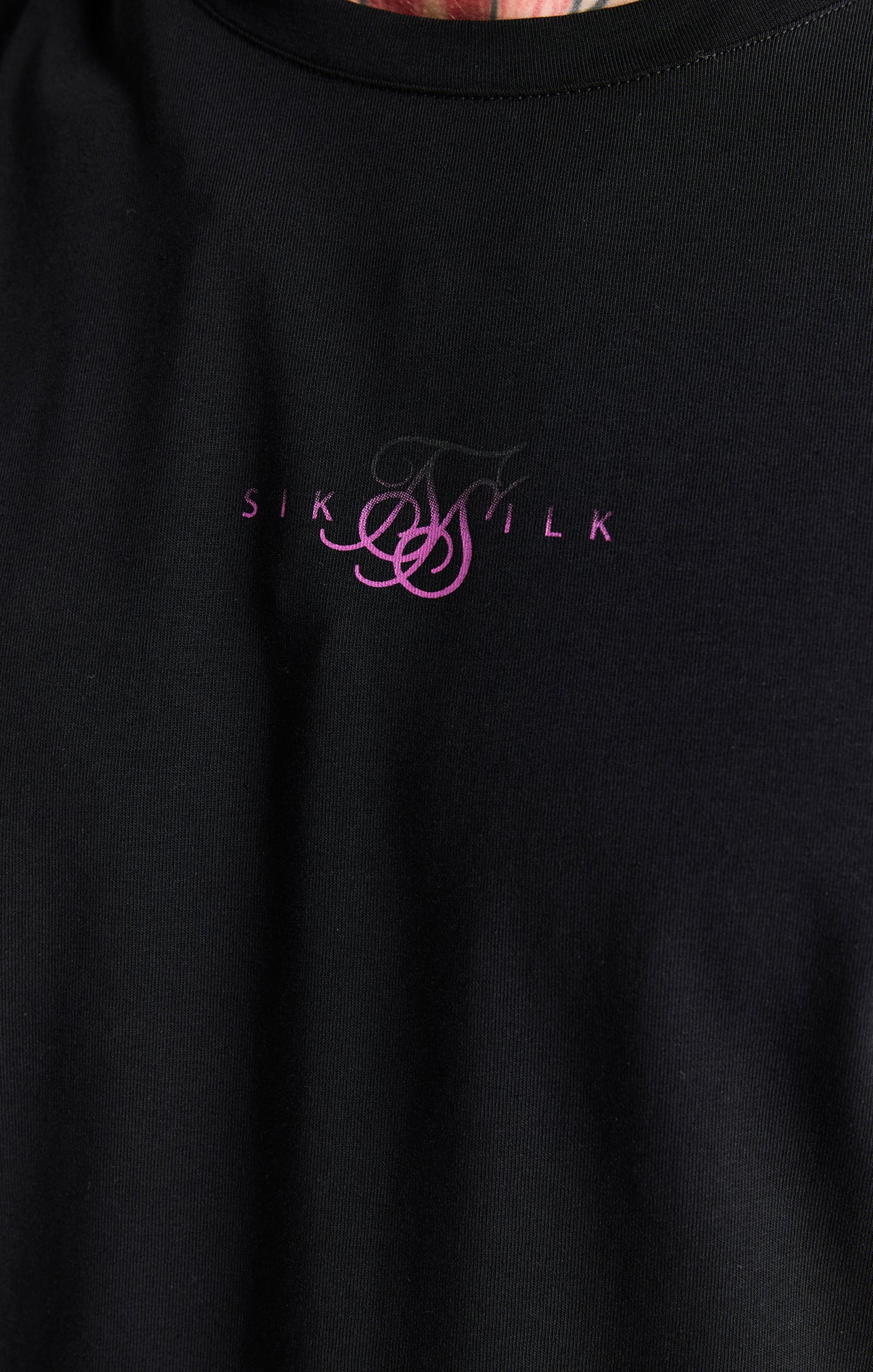 Black Back Print T-Shirt (1)