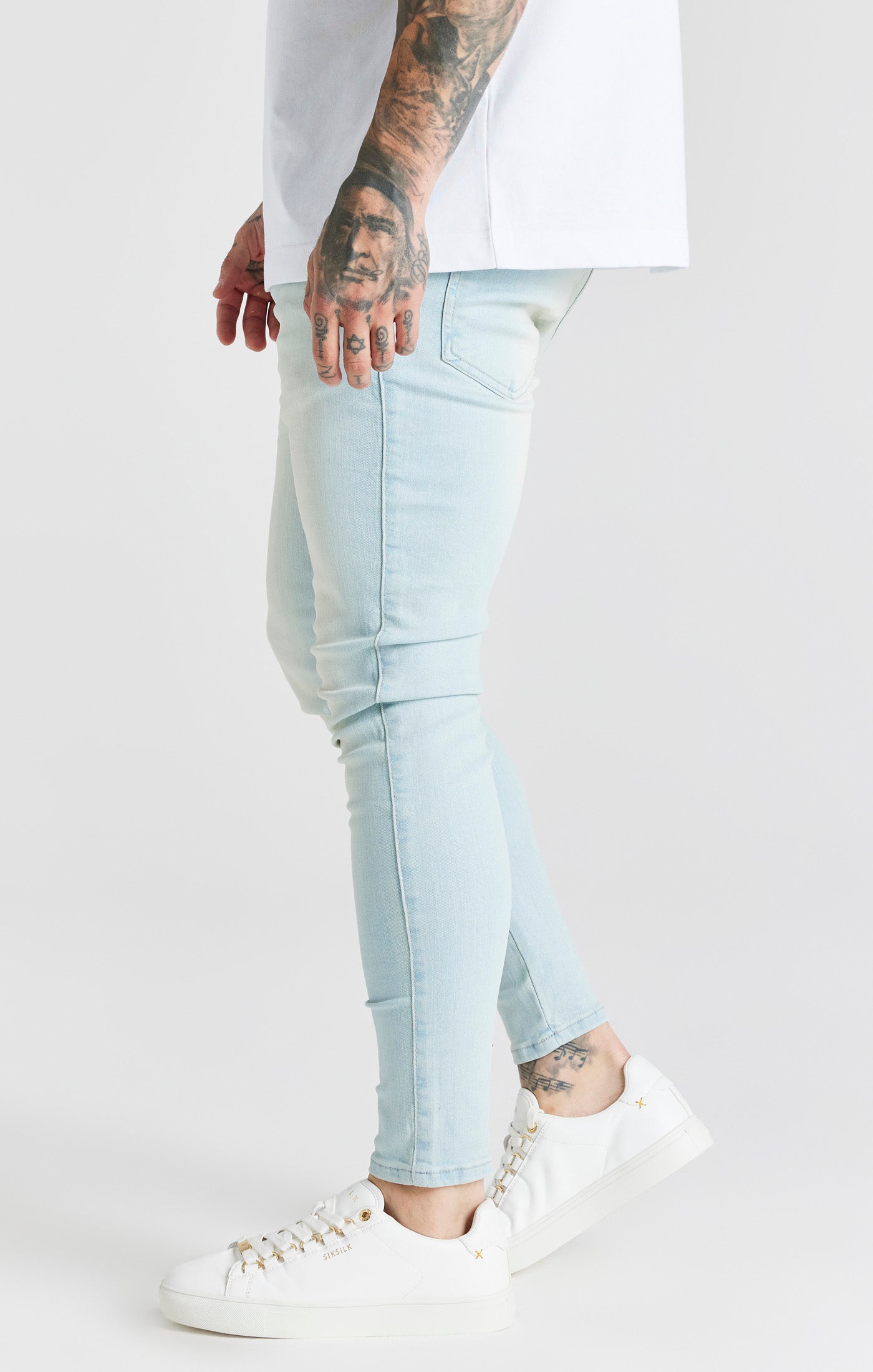 Load image into Gallery viewer, Light Blue Essential Skinny Jean (1)