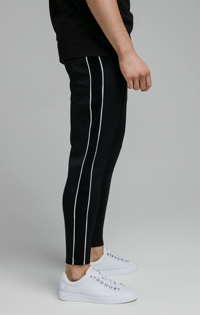 Load image into Gallery viewer, Black Imperial Pleated Pant (3)