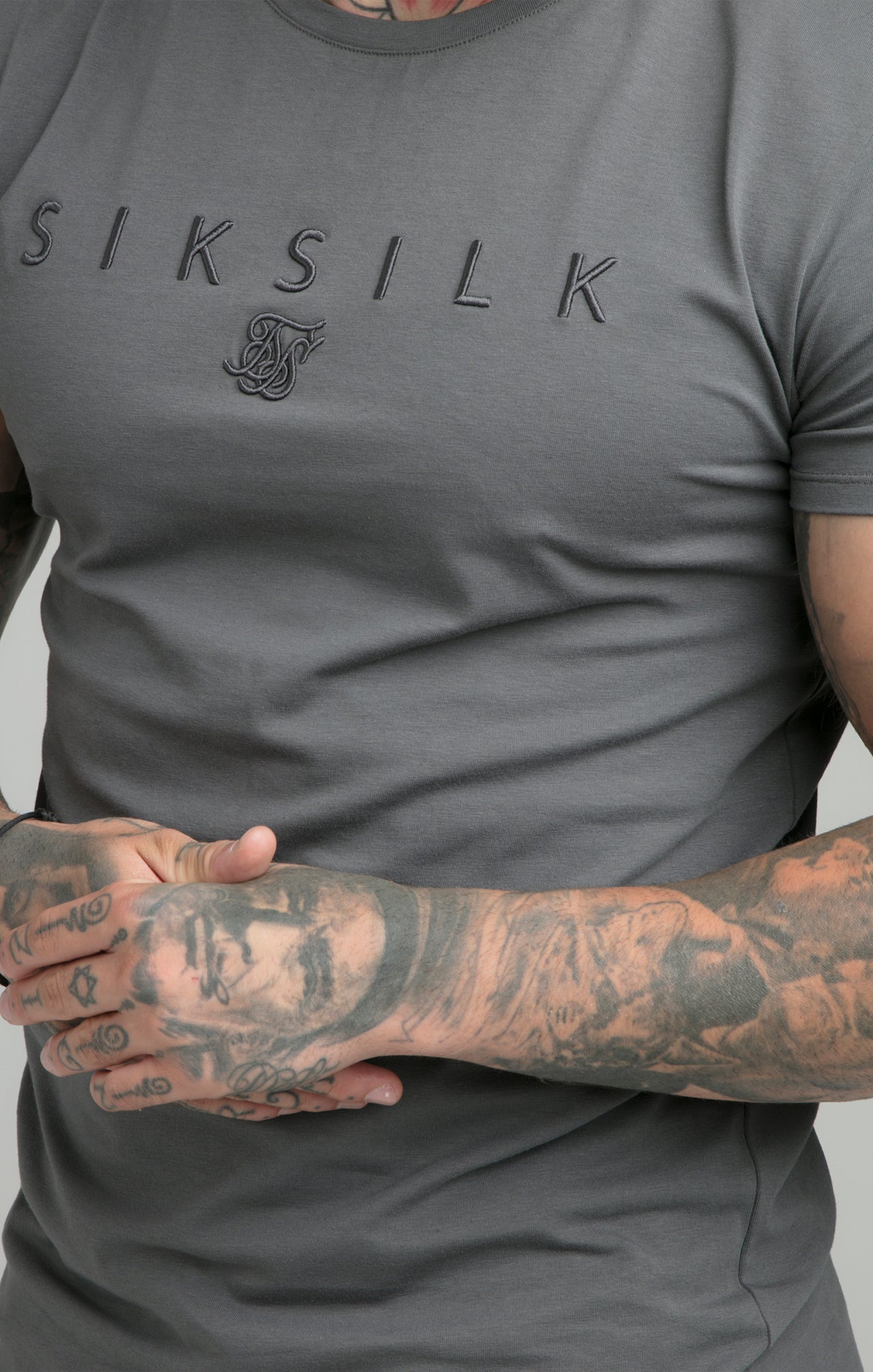 SikSilk Hybrid Pro Gym Tee - Dark Grey (1)