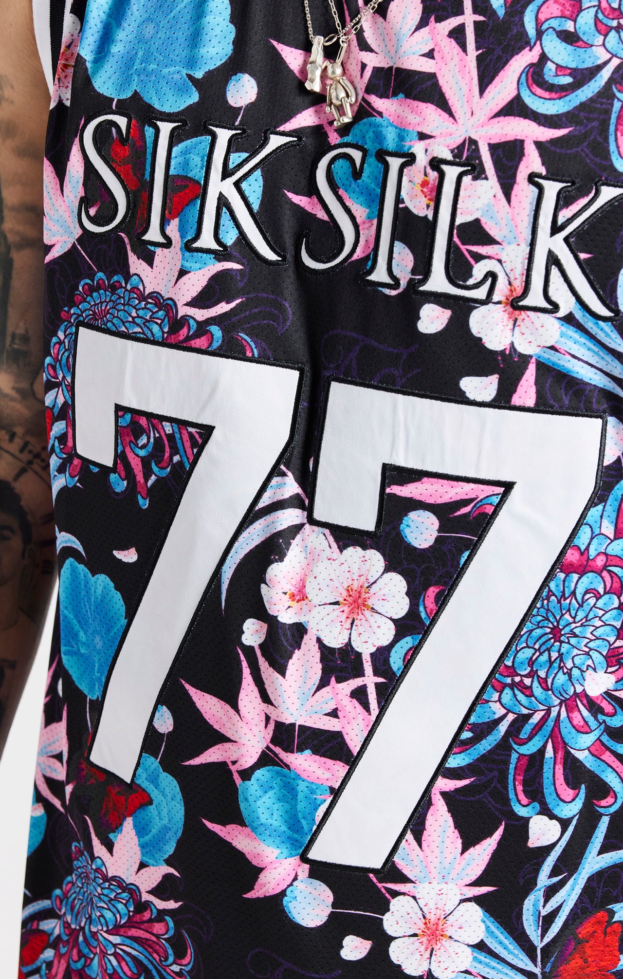 SikSilk X Steve Aoki Mesh Baseball Vest - Blue,Pink & White (2)