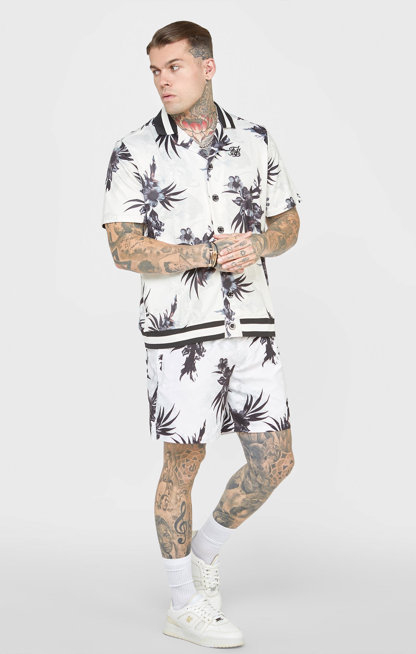 Load image into Gallery viewer, Ecru Retro Fire Bowling Shirt (2)