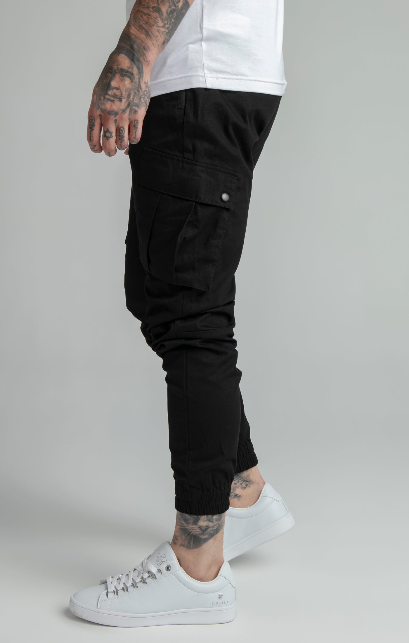 Load image into Gallery viewer, Black Cuffed Cargo Pant (1)
