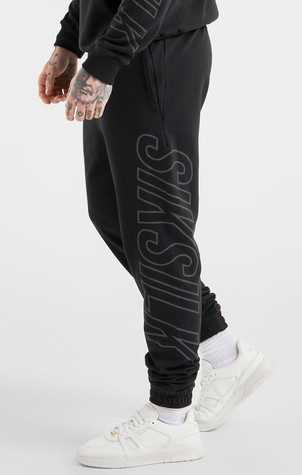 Black Sports Relaxed Fit Large Branding Pant (2)